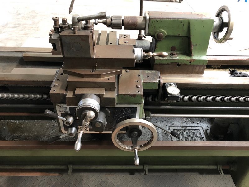 TA Shing Lathe TA Shing Lathe