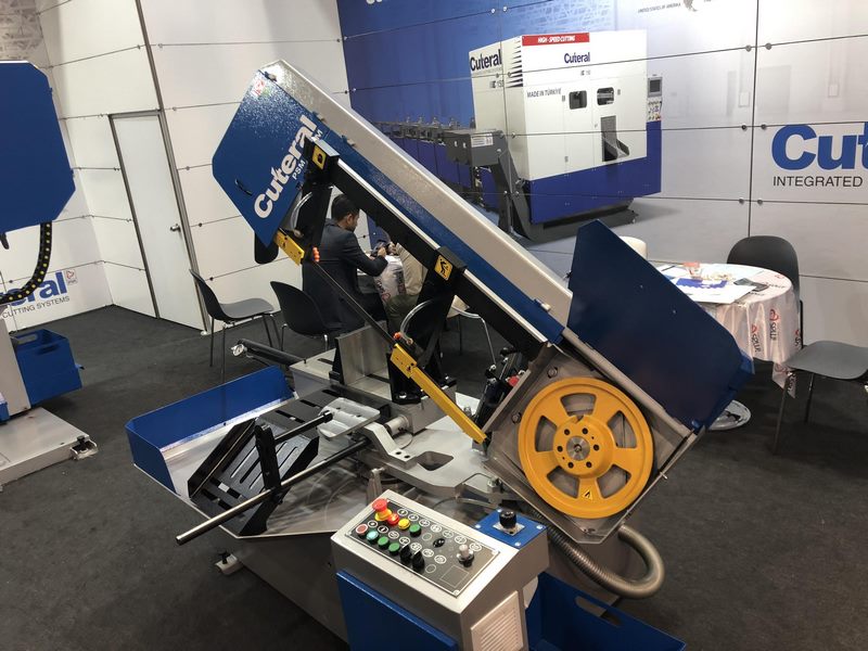 PSM 350 M – Semi Automatic Mitre Bandsaw Machine PSM 350 M – Semi Automatic Mitre Bandsaw Machine