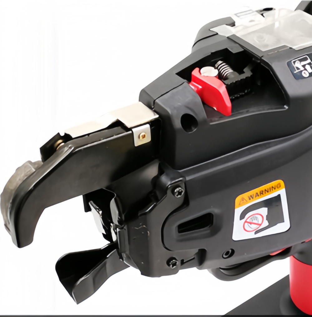 Reflex RTM40 14.4V Cordless Brushless Rebar Tying Machine – Lightweight 1.9kg, Max 40mm Tie Diameter Reflex RTM40 14.4V Cordless Brushless Rebar Tying Machine – Lightweight 1.9kg, Max 40mm Tie Diameter