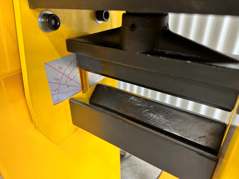 SMG 2000XA Busbar Processing Station SMG 2000XA Busbar Processing Station