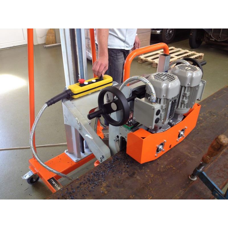 Blitzer NKO UZ50 TRIUMPH 3 in 1 Beveling Machine + 3D Adaptive System Blitzer NKO UZ50 TRIUMPH 3 in 1 Beveling Machine + 3D Adaptive System