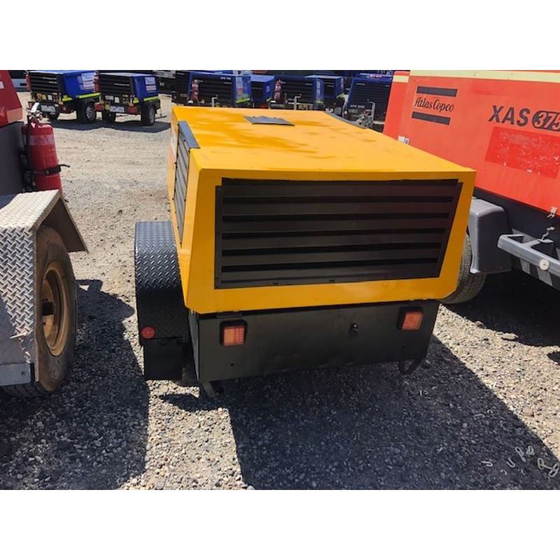 Used Kaeser M38, 130CFM Diesel Compressor with Built-in after Cooler Used Kaeser M38, 130CFM Diesel Compressor with Built-in after Cooler