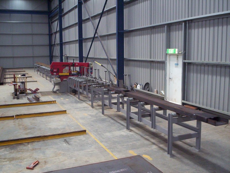 4000mm Powered Bandsaw Conveyor 4000mm Powered Bandsaw Conveyor