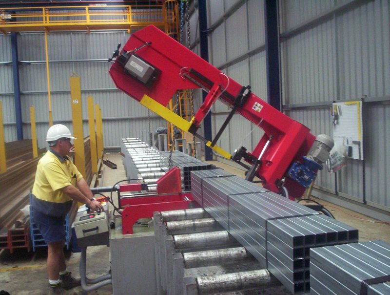 4000mm Powered Bandsaw Conveyor 4000mm Powered Bandsaw Conveyor