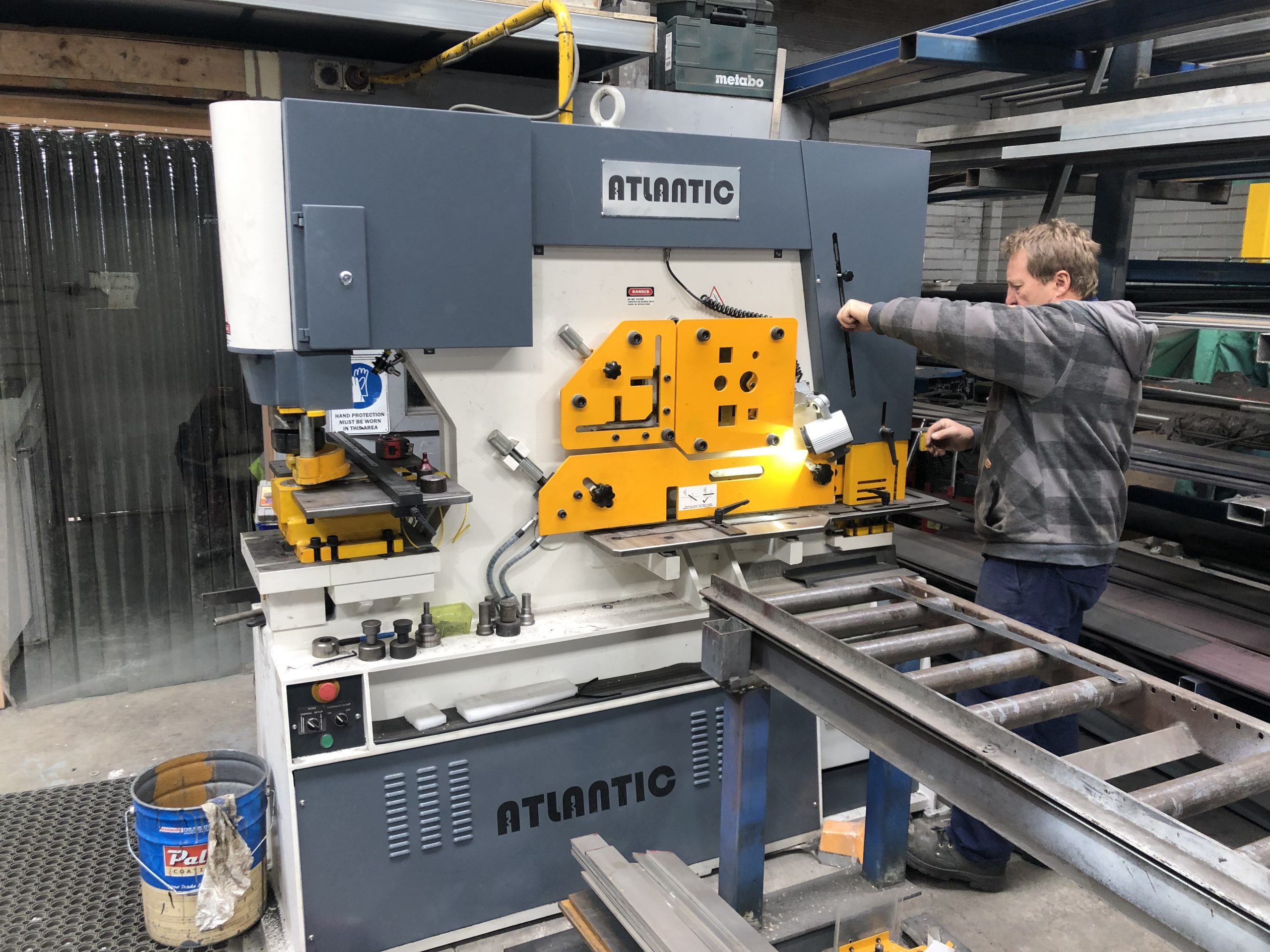 Kingsland Atlantic Multi 125 Iron Worker Kingsland Atlantic Multi 125 Iron Worker