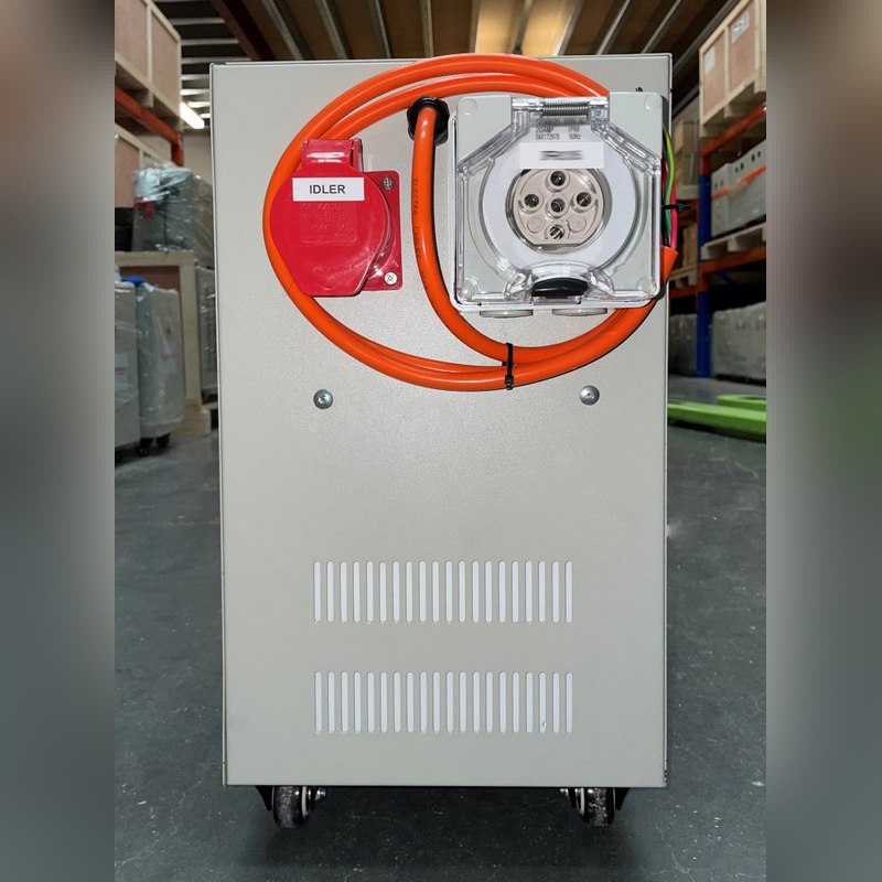 PhaseMaker RC15 Rotary Converter 15 HP (11.2 kW) with Controller PhaseMaker RC15 Rotary Converter 15 HP (11.2 kW) with Controller