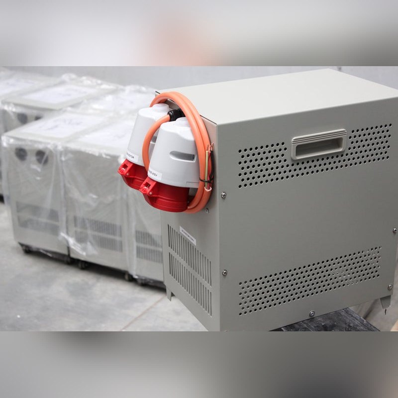 PhaseMaker RC15 Rotary Converter 15 HP (11.2 kW) with Controller PhaseMaker RC15 Rotary Converter 15 HP (11.2 kW) with Controller