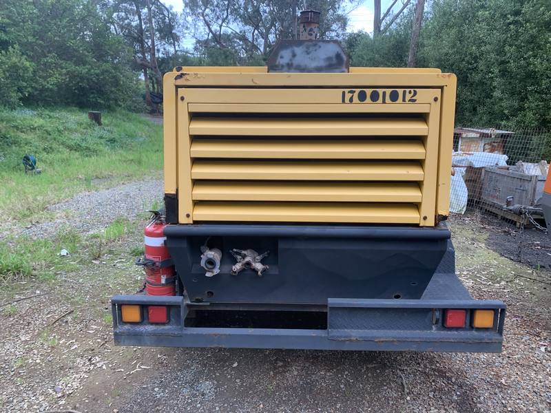 Used Atlas Copco XAS 186 Diesel Air Compressor With After Cooler 400 CFM – Starts Easy & Runs Well Used Atlas Copco XAS 186 Diesel Air Compressor With After Cooler 400 CFM – Starts Easy & Runs Well