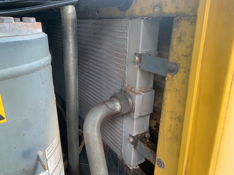 Used Atlas Copco XAS 186 Diesel Air Compressor With After Cooler 400 CFM – Starts Easy & Runs Well Used Atlas Copco XAS 186 Diesel Air Compressor With After Cooler 400 CFM – Starts Easy & Runs Well