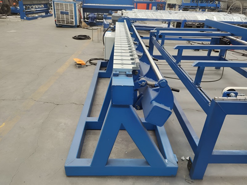 Unitech RMB-2400 Rebar Mesh Bending Machine with Back Gauge Unitech RMB-2400 Rebar Mesh Bending Machine with Back Gauge
