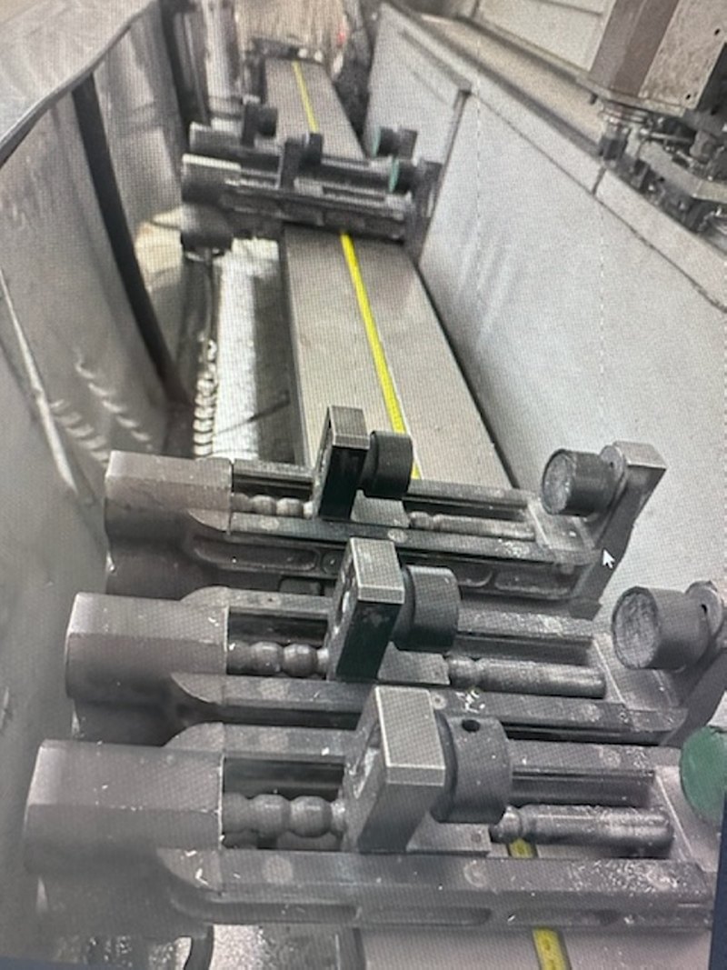 Used FOM MODUS CNC Machining Centre for PVC and Aluminium Used FOM MODUS CNC Machining Centre for PVC and Aluminium