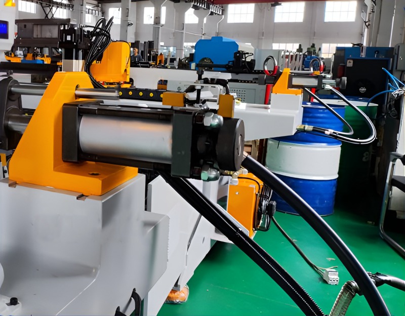 Unitech TBM63X4-2A-1S CNC Tube Bending Machine Unitech TBM63X4-2A-1S CNC Tube Bending Machine