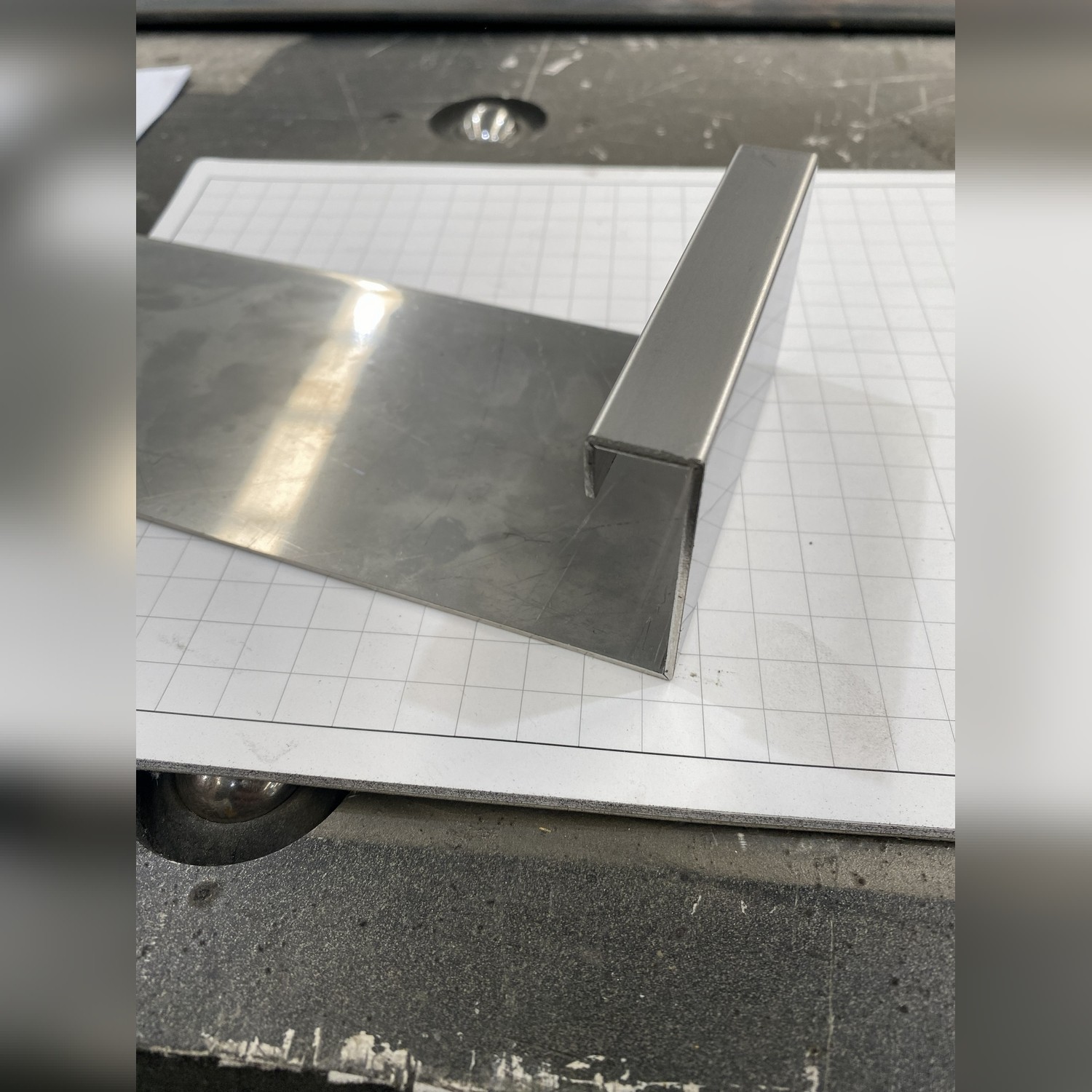 Used B2-4000×1220 CNC V-Grooving Machine | 4000mm x 1220mm | 2026 Model | High-Precision Metal Slotting Used B2-4000×1220 CNC V-Grooving Machine | 4000mm x 1220mm | 2026 Model | High-Precision Metal Slotting