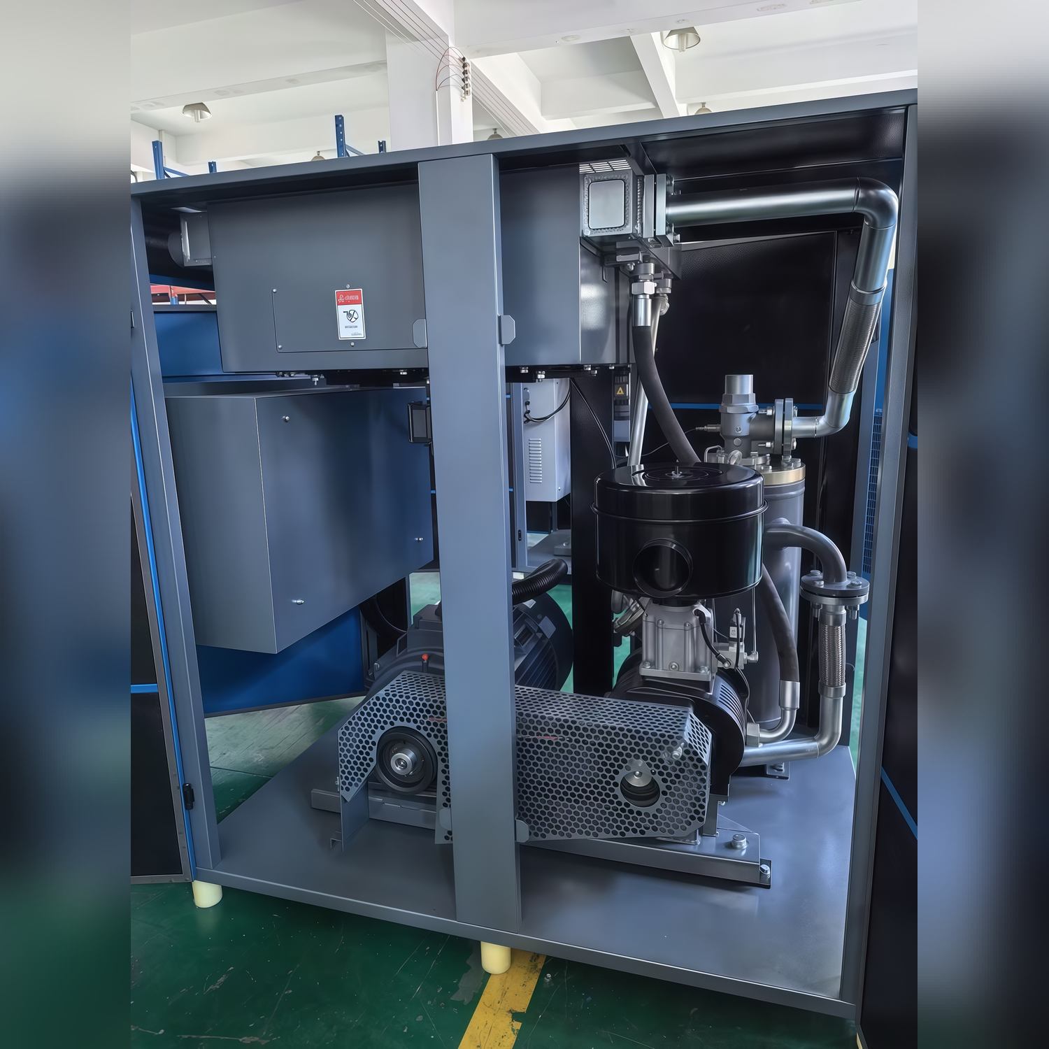 Cooper RX358 Rotary Screw Air Compressor – Direct Drive 8 Bar, 55kW / 75HP – 358 CFM / 10,000 LPM – No Air Dryer – Base Mount Cooper RX358 Rotary Screw Air Compressor – Direct Drive 8 Bar, 55kW / 75HP – 358 CFM / 10,000 LPM – No Air Dryer – Base Mount