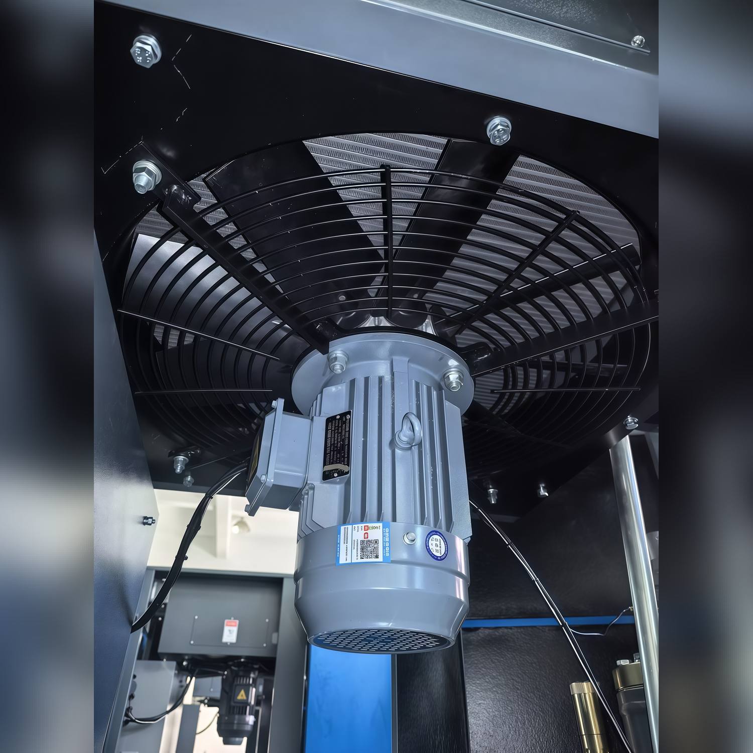 Cooper RX358 Rotary Screw Air Compressor – Direct Drive 8 Bar, 55kW / 75HP – 358 CFM / 10,000 LPM – No Air Dryer – Base Mount Cooper RX358 Rotary Screw Air Compressor – Direct Drive 8 Bar, 55kW / 75HP – 358 CFM / 10,000 LPM – No Air Dryer – Base Mount